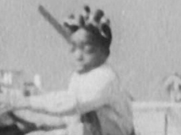 Allen Hoskins in Little Mother (1929)