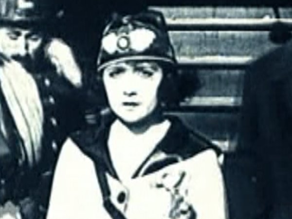 Bebe Daniels in Fireman, Save My Child (1918)