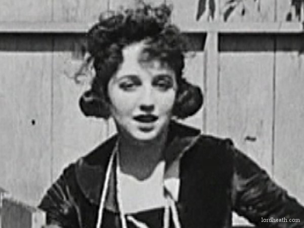 Bebe Daniels in Just Neighbors (1919)