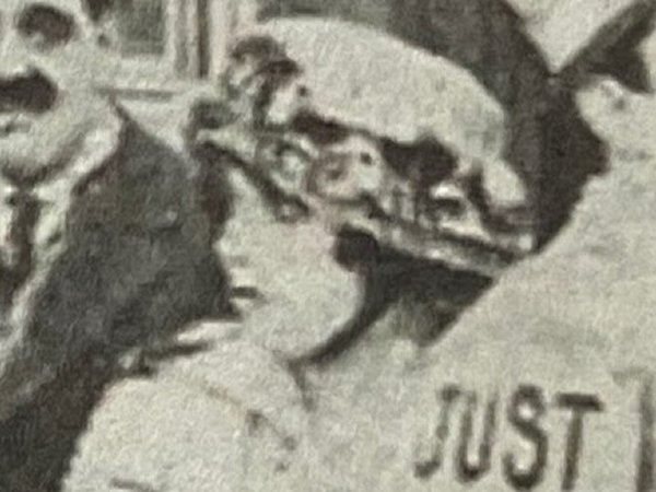 Bebe Daniels in Lonesome Luke's Honeymoon (1917)