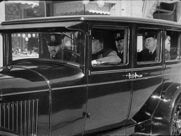 (Voice of) Billy Bletcher in Me And My Pal (1933)