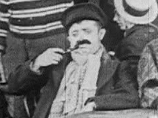 Billy Engle in Too Many Mammas (1924)