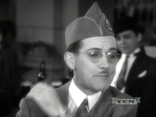 Charley Chase in Arabian Tights (1933)