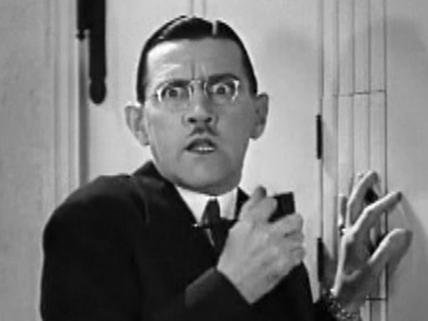 Charley Chase in Fate's Fathead (1934)