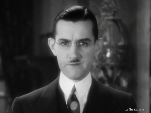Charley Chase in In Walked Charley (1932)