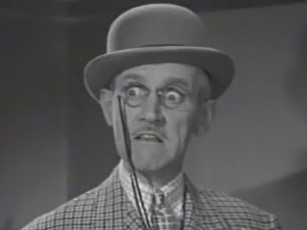 Charley Chase in Kelly The Second (1936)