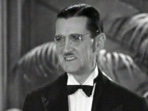 Charley Chase in Mr. Bride (1932)