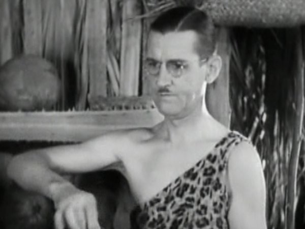 Charley Chase in Nature In The Wrong (1933)