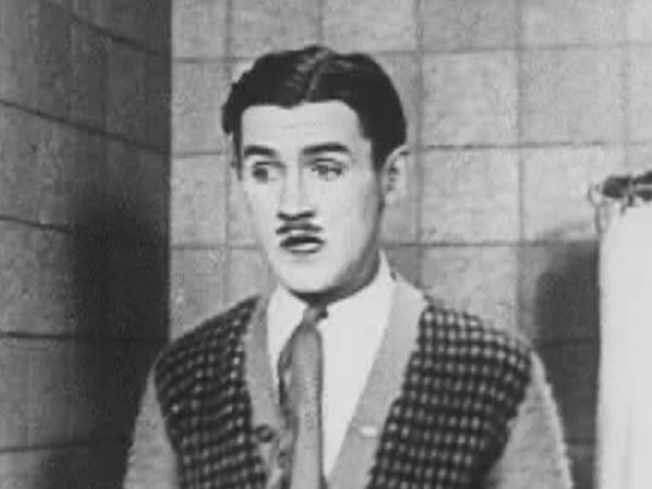 Charley Chase in Sittin' Pretty (1924) DVD screencapture - Lord Heath - Laurel & Hardy - Another Nice Mess - http://www.lordheath.com/