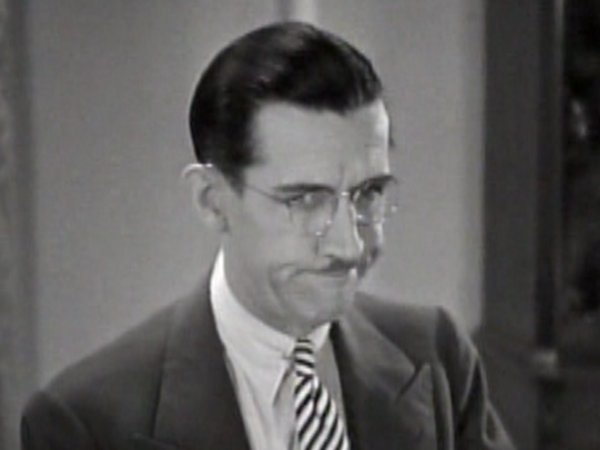 Charley Chase in The Four Star Boarder (1935)