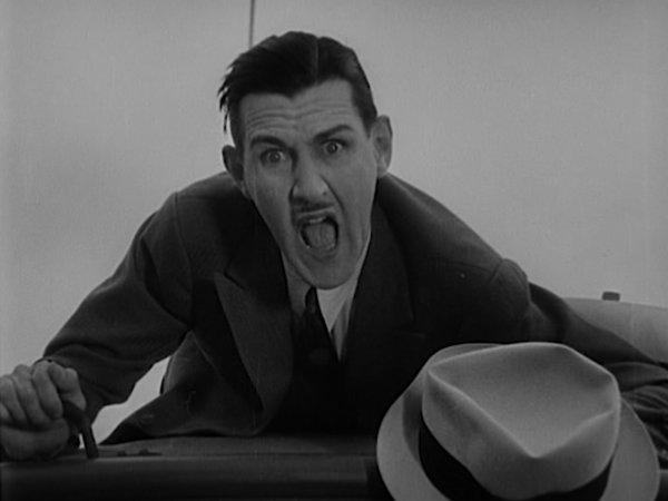 Charley Chase in The Hasty Marriage (1931)