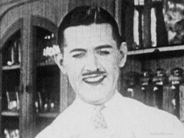 Charley Chase in Young Oldfield (1924)