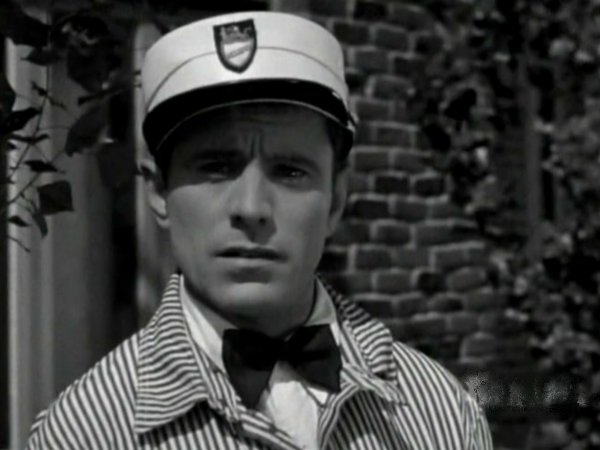 Charlie Hall in Mama Loves Papa (1931) DVD screencapture - Lord Heath - Laurel & Hardy - Another Nice Mess - http://www.lordheath.com/