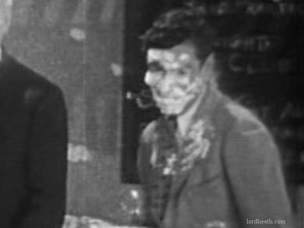 Charlie Hall in Shivering Shakespeare (1930)