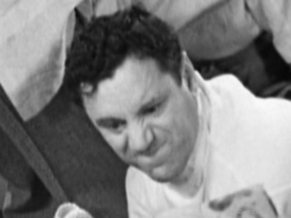 Charlie Hall in An All-American Toothache (1936)