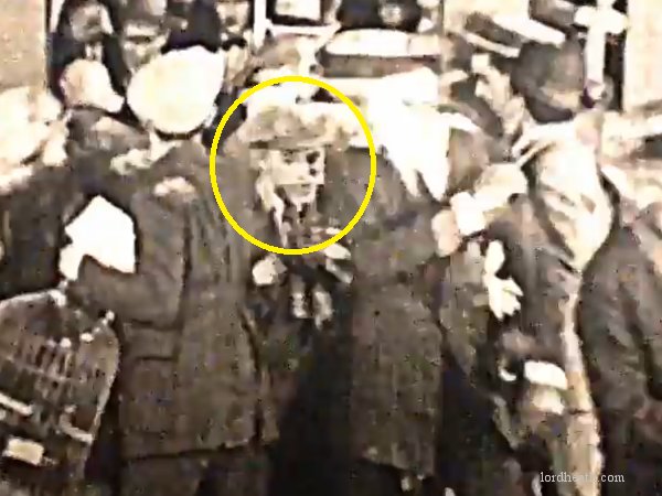 Charlie Hall in The Goofy Age (1924)