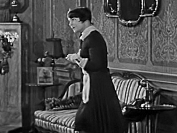 Clara Guiol in Love 'Em And Weep (1927) DVD screencapture - Lord Heath - Laurel & Hardy - Another Nice Mess - http://www.lordheath.com/