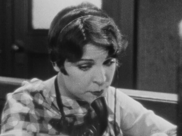 Clara Guiol in Assistant Wives (1927)
