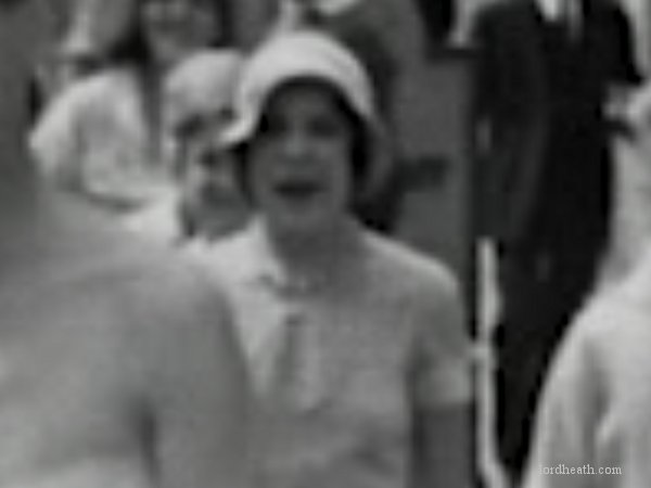 Clara Guiol in Young Ironsides (1932)
