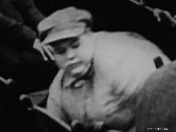 Dee Lampton in Luke's Movie Muddle (1916)