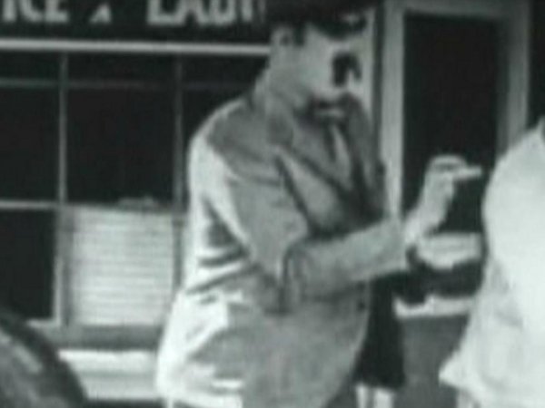 Eddie Baker in Gas And Air