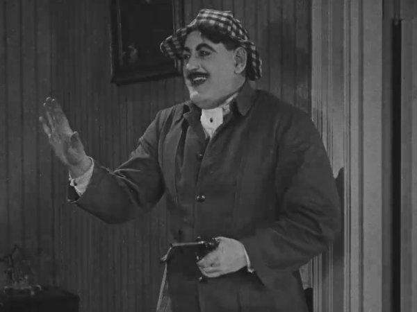 Eddie Baker in Do Me A Favor (1922)
