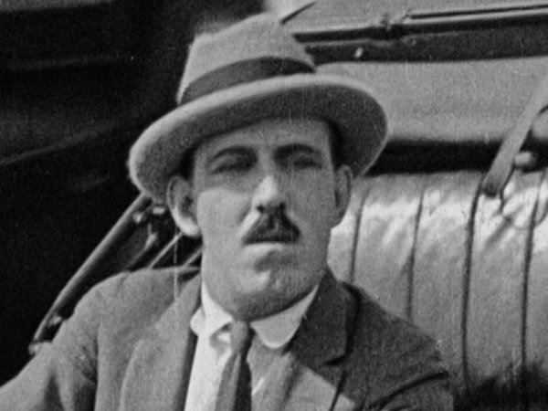 Fred C. Newmeyer in Safety Last! (1923)