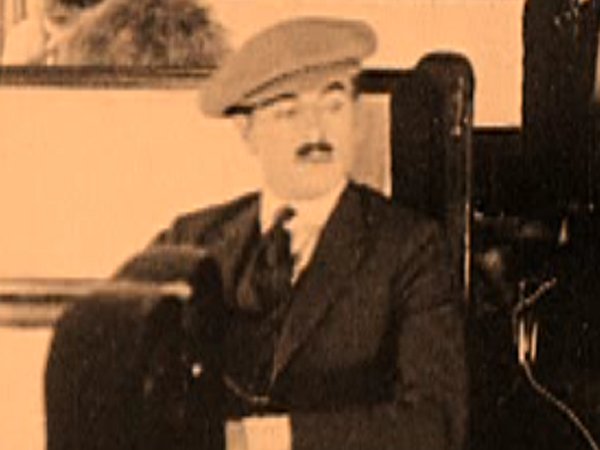 Gaylord Lloyd in Now Or Never (1921)