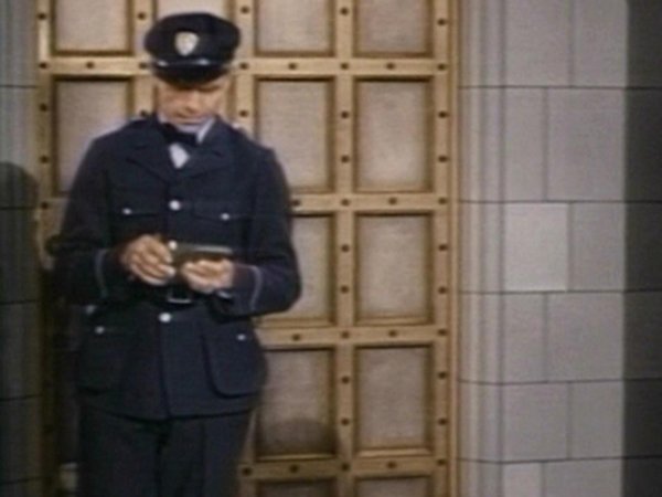 Ham Kinsey in Pack Up Your Troubles
