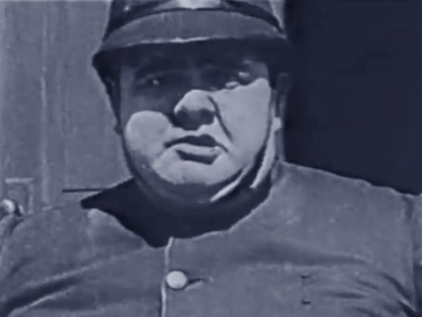 Hughie Mack in A London Bobby (1920)