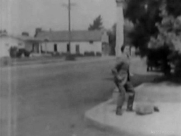 Jack Ackroyd in Tire Trouble (1924)