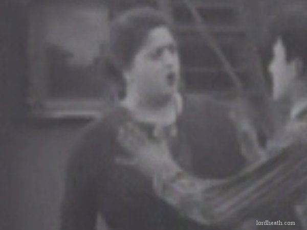 Margaret Joslin in Lonesome Luke, Messenger (1917)