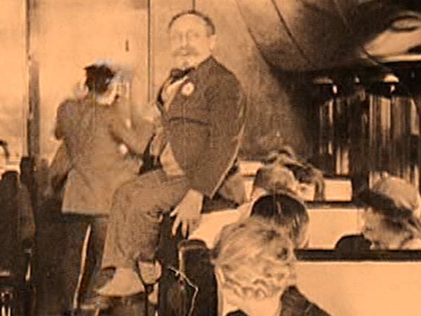 Sammy Brooks in Now Or Never (1921)