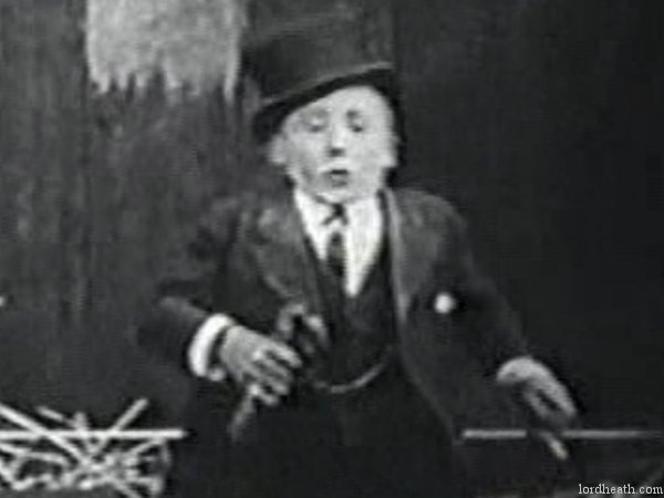 Sammy Brooks in Drink Hearty (1920)