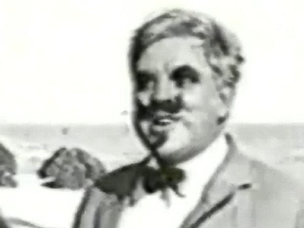 William Blaisdell in Nothing But Trouble (1918)