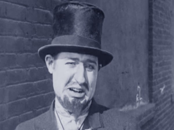 William Gillespie in Run 'Em Ragged (1920)