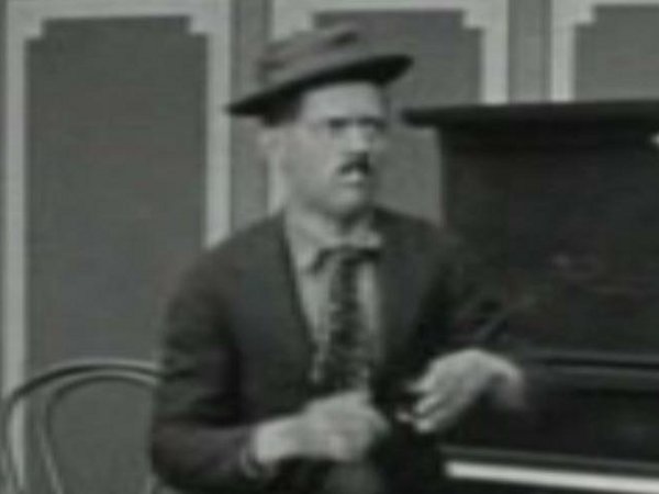 DVD screencapture - Lord Heath - Laurel & Hardy - Another Nice Mess - http://www.lordheath.com/