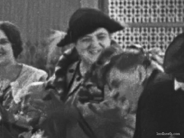 Edna Hall in Are Brunettes Safe? (1927)