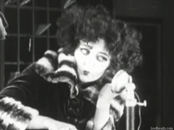 Ethel Broadhurst in The Sleuth (1922)
