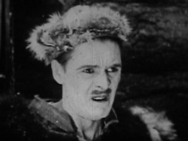 Frank Butler in South O' The North Pole (1924)