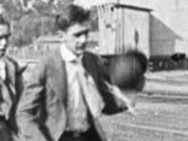 James Parrott in Ring Up The Curtain (1919)