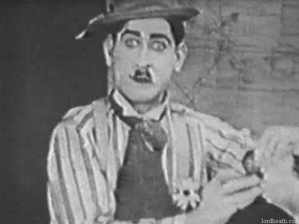 James Parrott in Finger Prints (1923)