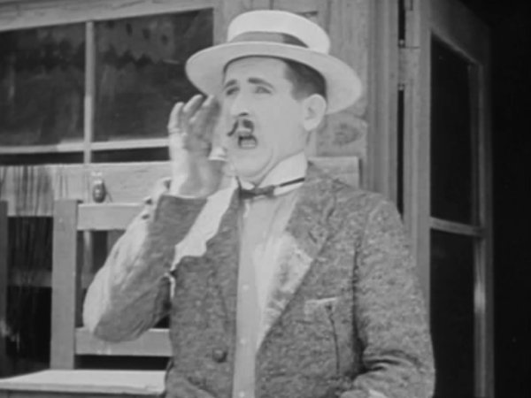 James Parrott in Shine 'Em Up (1922)