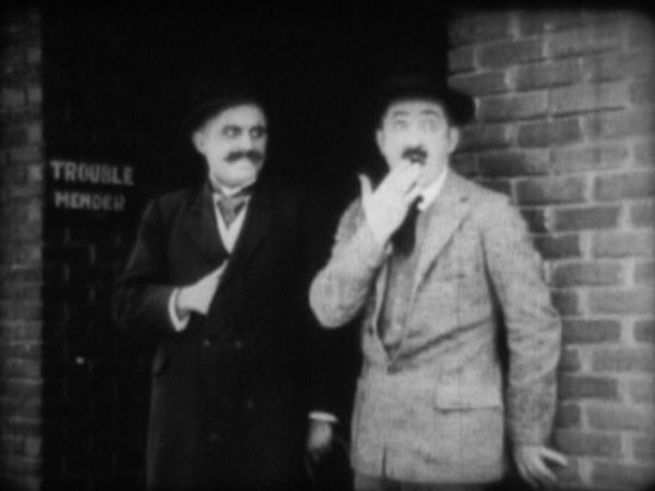 DVD screencapture - Lord Heath - Laurel & Hardy - Another Nice Mess - http://www.lordheath.com/