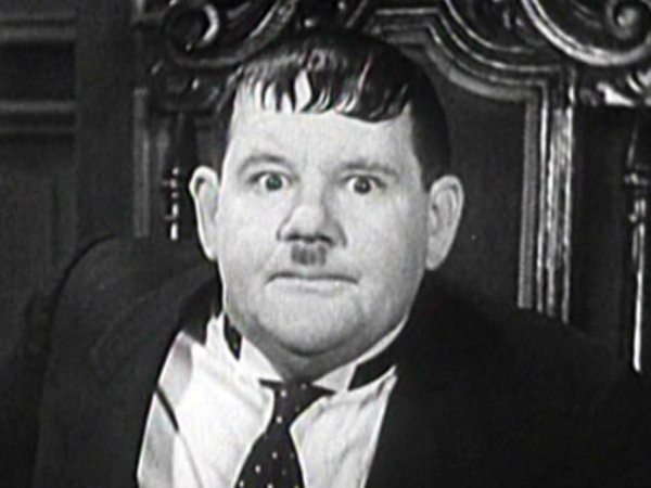oliver_hardy___oliver_the_eighth.jpg