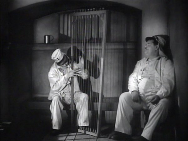 DVD screencapture - Lord Heath - Laurel & Hardy - Another Nice Mess - http://www.lordheath.com/