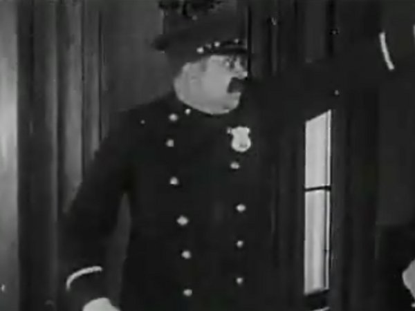 DVD screencapture - Lord Heath - Laurel & Hardy - Another Nice Mess - http://www.lordheath.com/